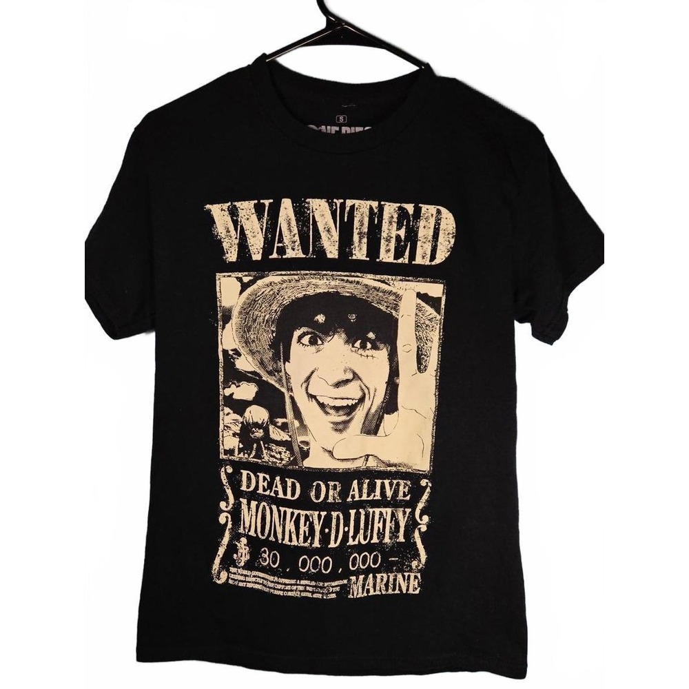 Wanted Monkey D. Luffy Graphic T-Shirt Size Small‎ Unisex